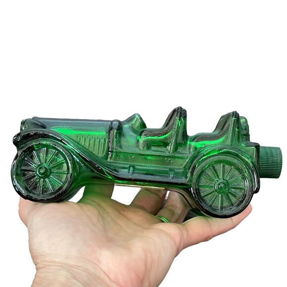 Vintage Avon Car Decanter Green Glass Bottle Empty Cologne Collectible Man Cave - Picture 4 of 16
